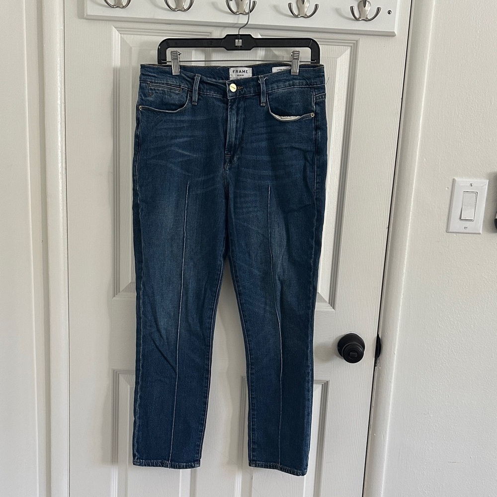 FRAME women’s straight leg pant with pintuck detail